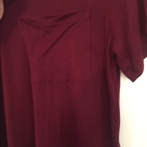 Large Short sleeve pocket shirt. Charlotte Russe - Picture 4 of 6